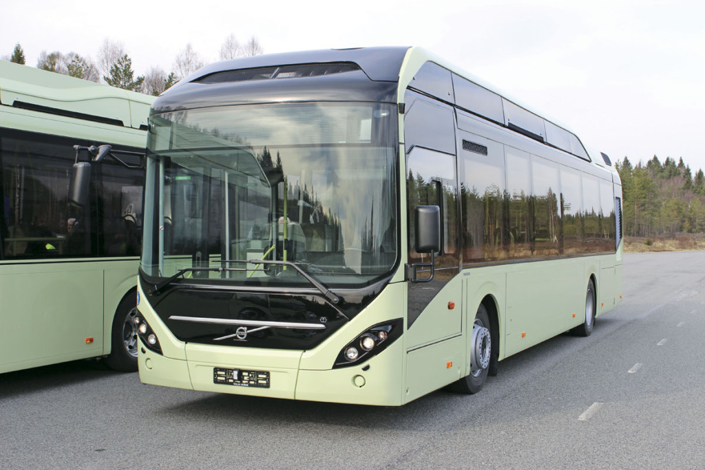 Volvo-Electric-Bus3