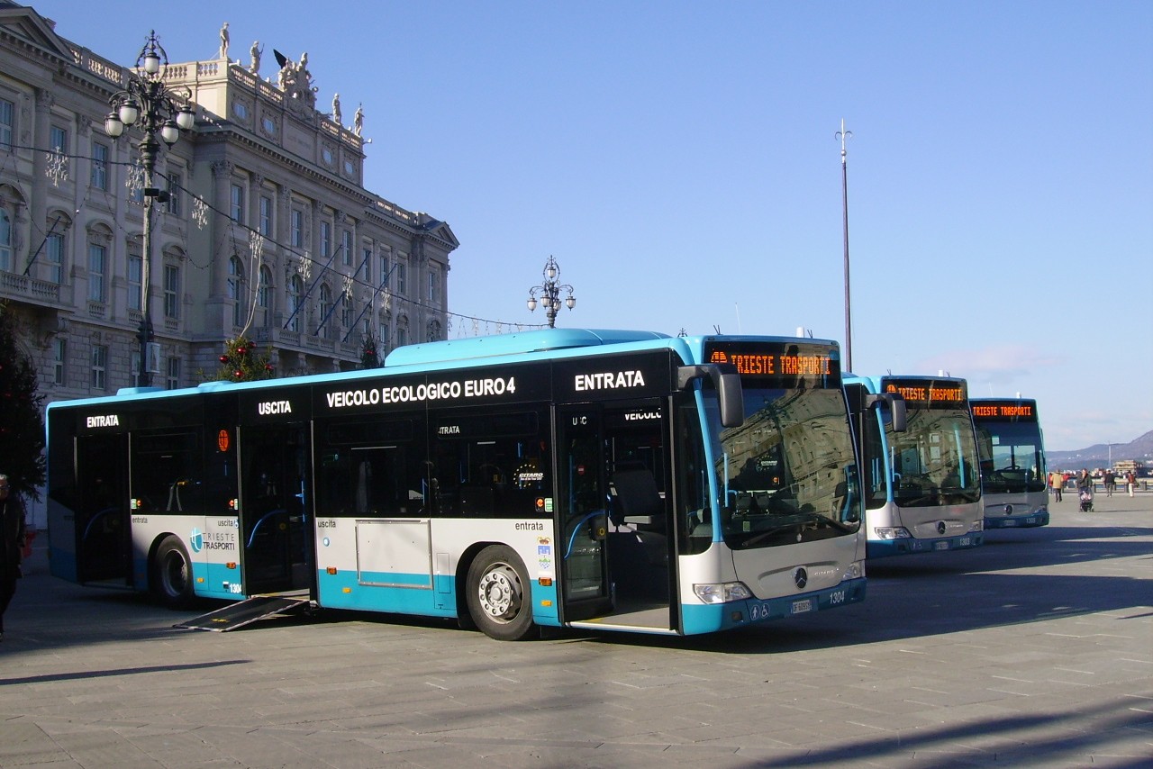bus_trieste_piazza_unita