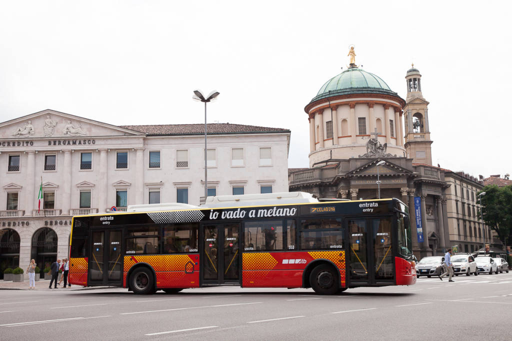 autobus-atb-bergamo-528306