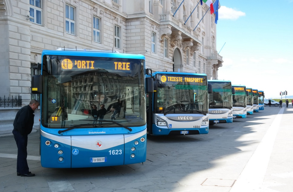 autobus trieste trasporti