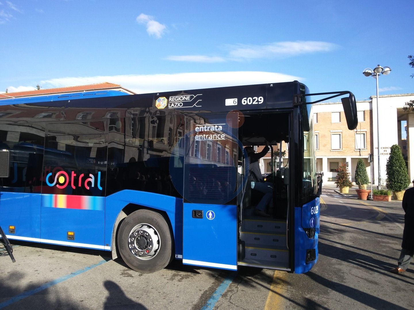 nuovi autobus Cotral