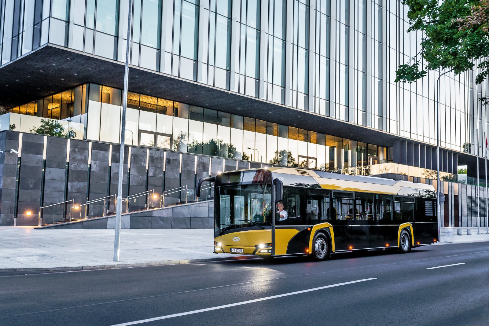 solaris urbino autobus ibrido