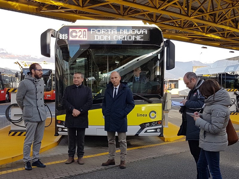 autobus elettrico solaris urbino atb bergamo linea c