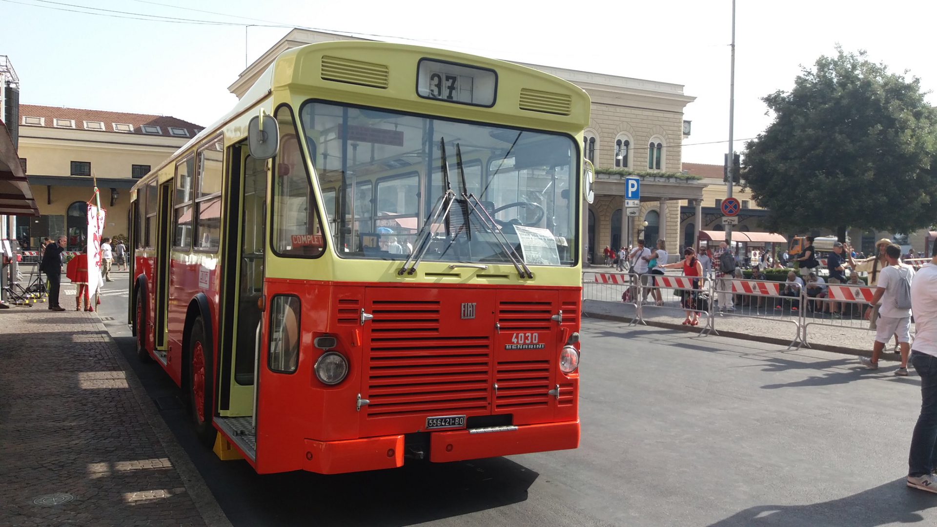 Il 37 di Bologna torna a camminare per ricordare il 2 agosto AUTOBUS