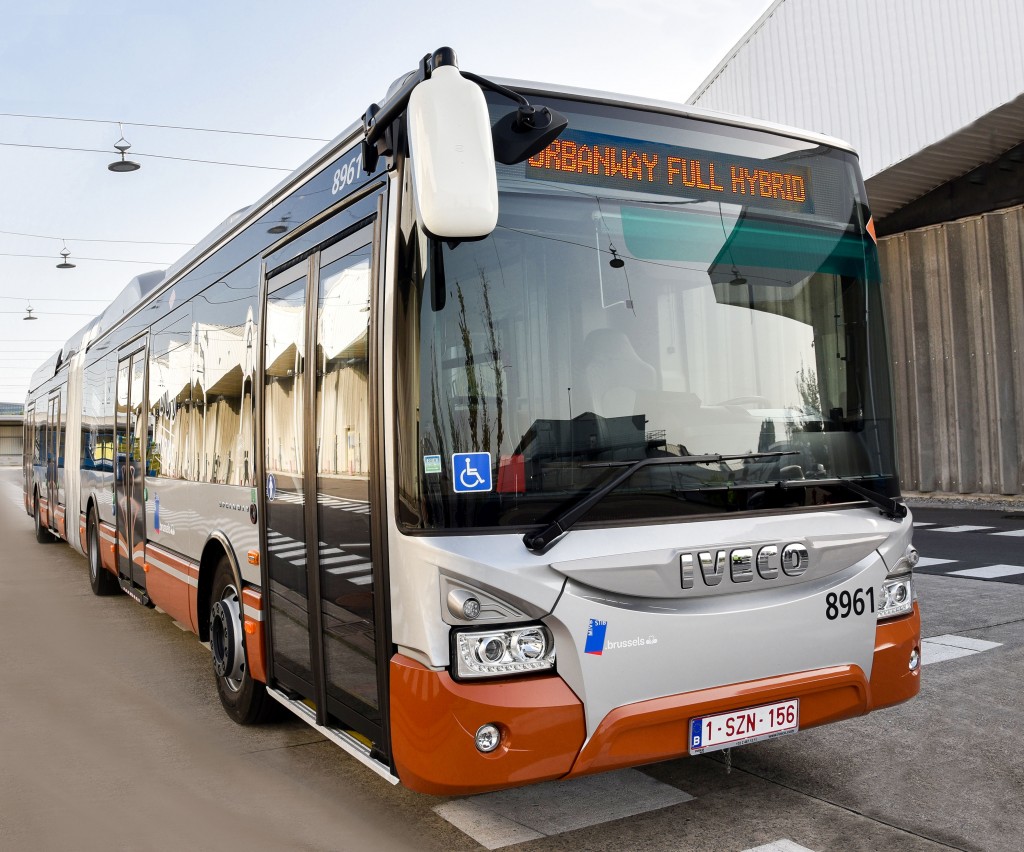 iveco urbanway autobus ibridi