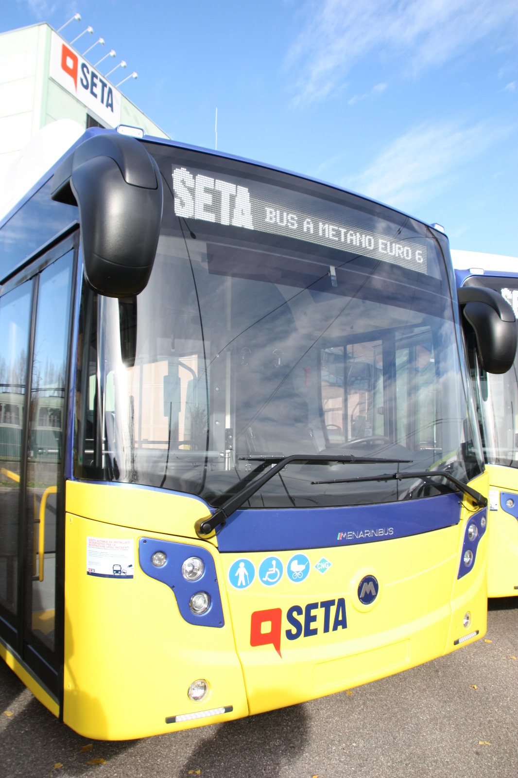 seta autobus menarini metano