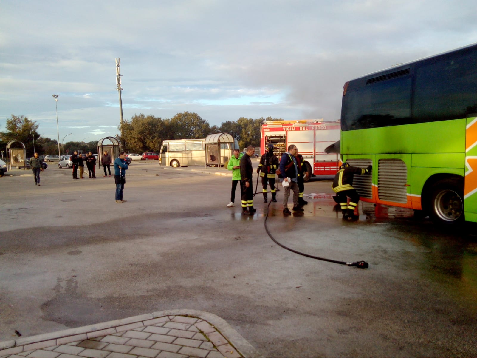 autobus a fuoco flixbus