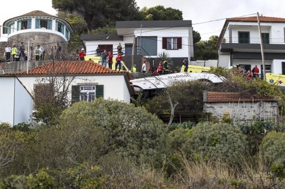 incidente autobus madeira