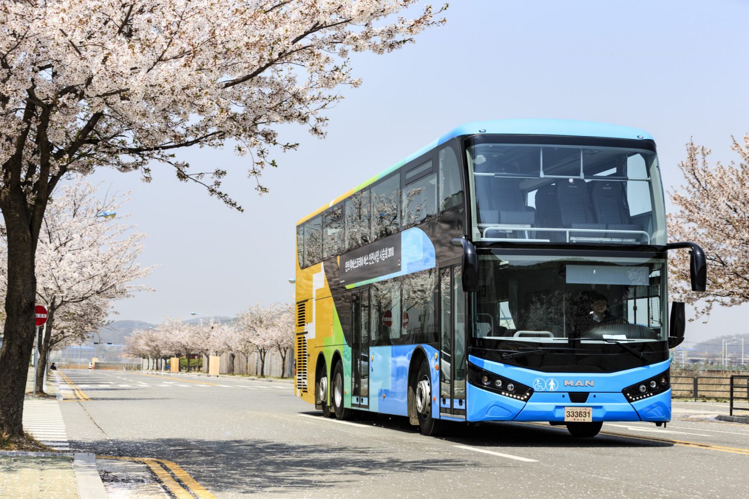 Autobus Man a due piani, in Corea oltre quota 100 | AUTOBUS Web - La ...