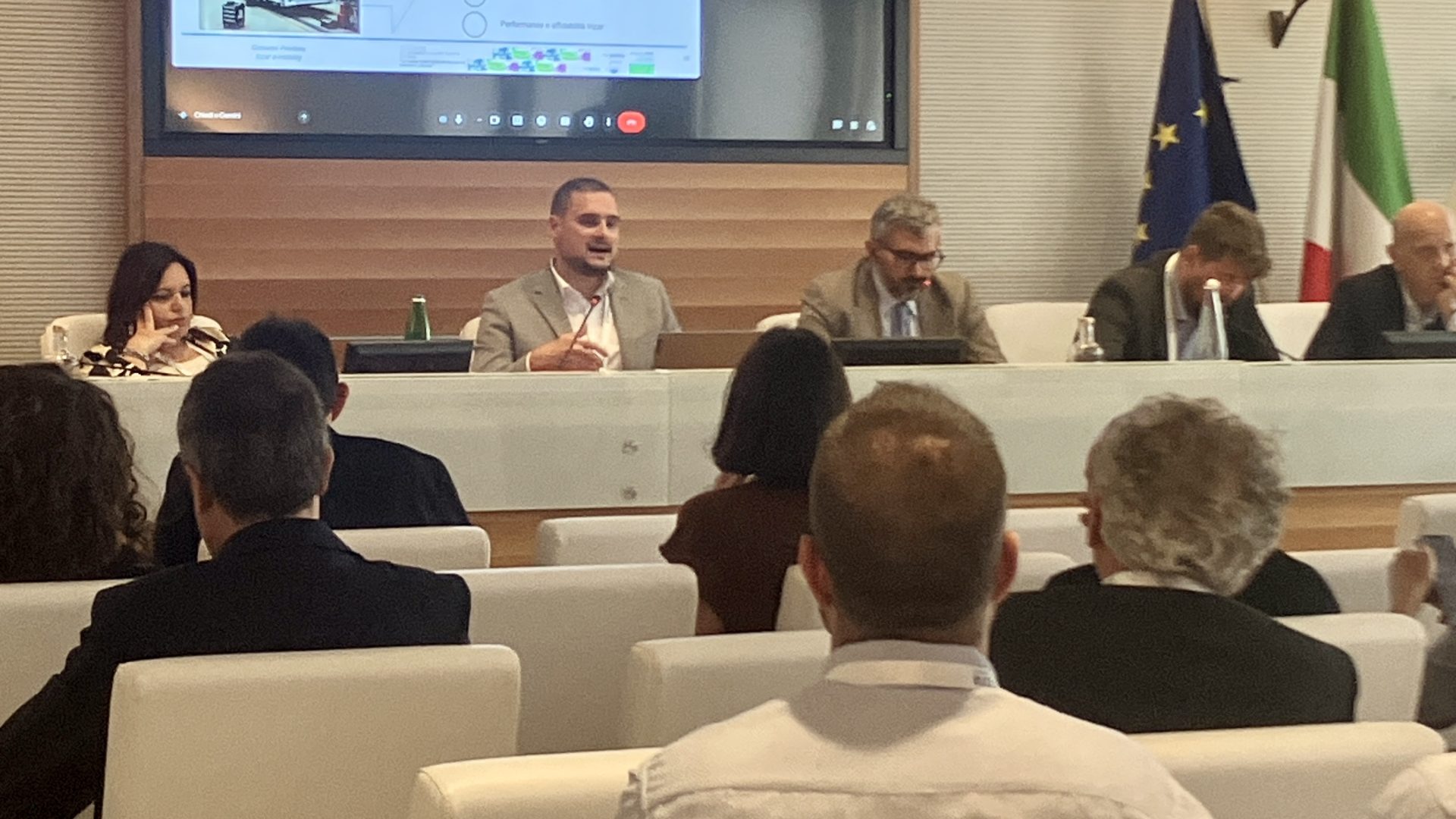 Seminario Sviluppo Sistema Autobus asstra 2026
